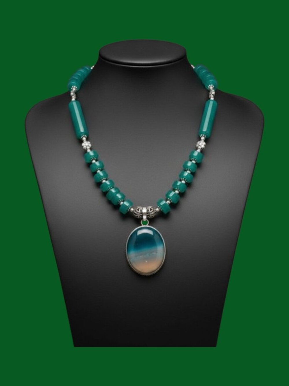Green Onyx Botswana Agate Beaded Necklace (19") and Earrings (1.5") Set